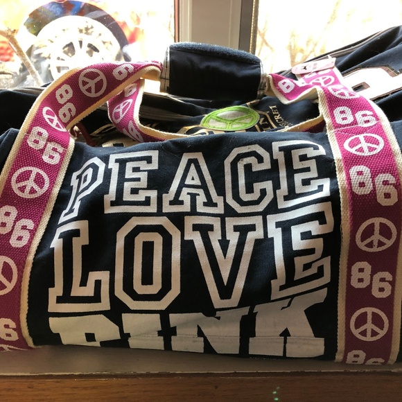 PINK Victoria's Secret "Peace, Love"Rolling Duffle - Rare Vintage - Picture 1 of 8